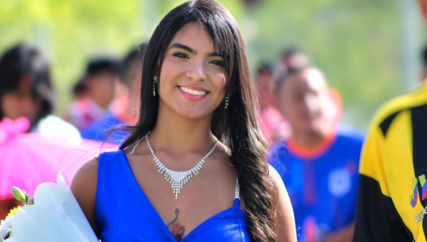 Presentación Oficial de las Madrinas en la Inauguración del Torneo 2024