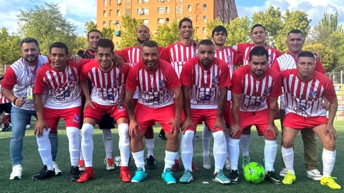 Los de Siempre lideran la lucha en la categoría Dientes de Leche